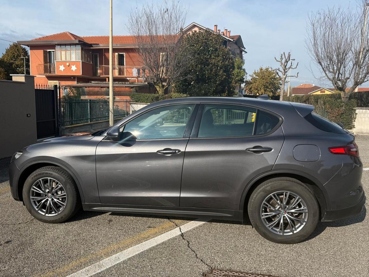 Alfa Romeo Stelvio 2.2 Turbodiesel 190 CV AT8 Q4 Business