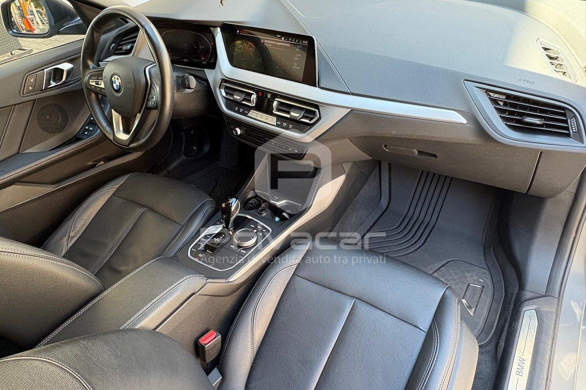 BMW 120i 5p. Business Advantage
