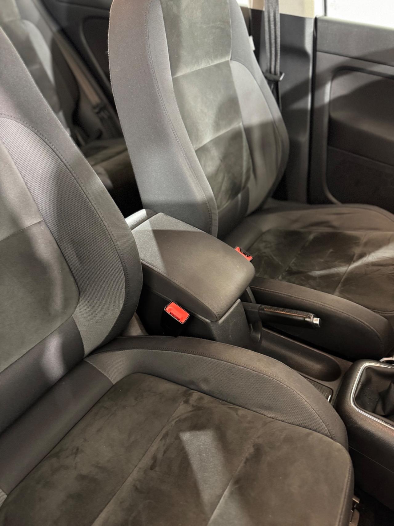 Volkswagen Golf Plus 1.6 TDI DPF Highline