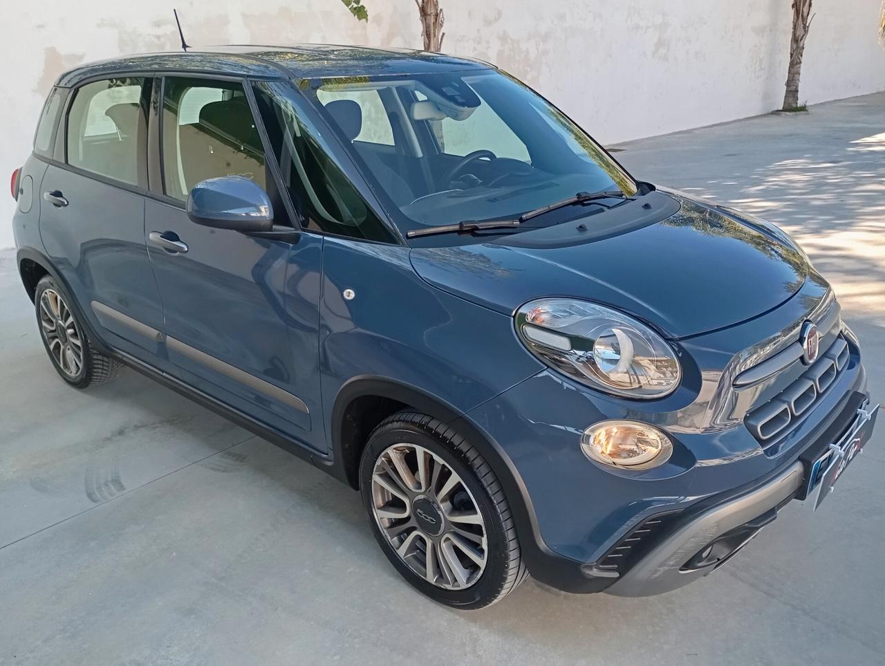 Fiat 500L 0.9 TwinAir 105CV Opening Cross