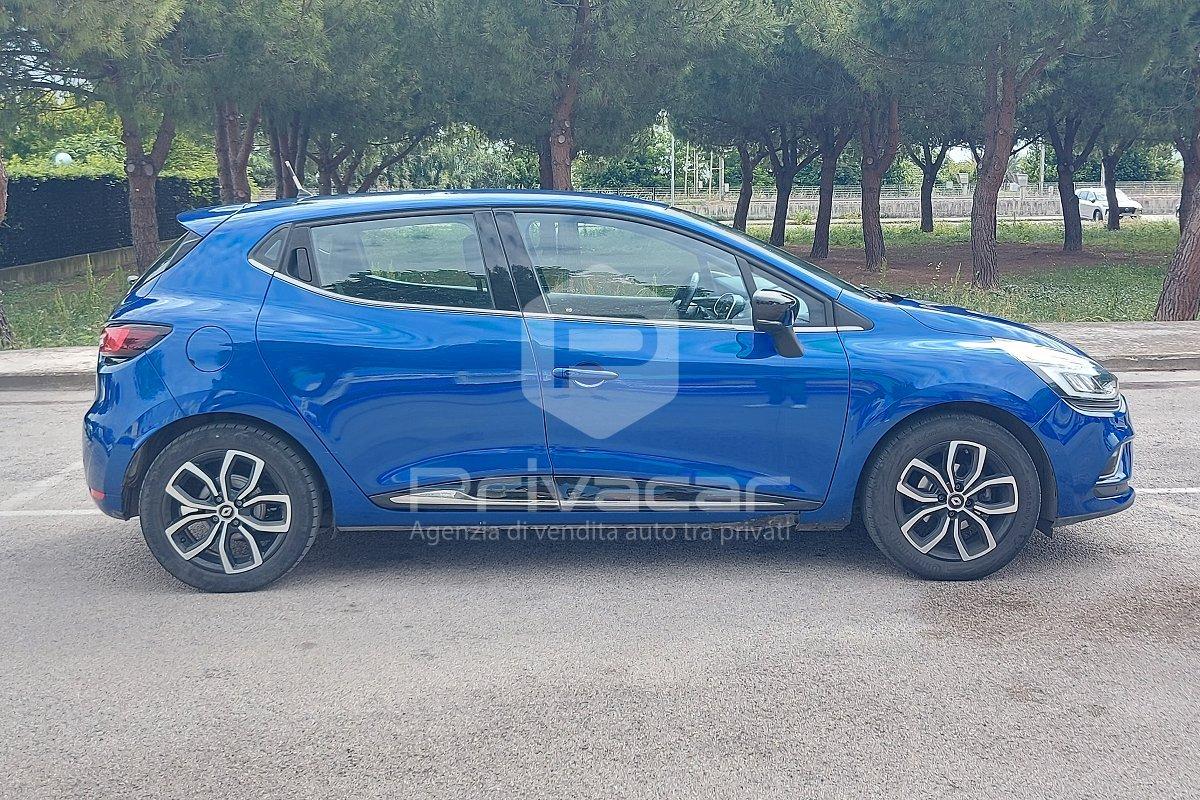 RENAULT Clio dCi 8V 75 CV 5 porte Moschino Intens