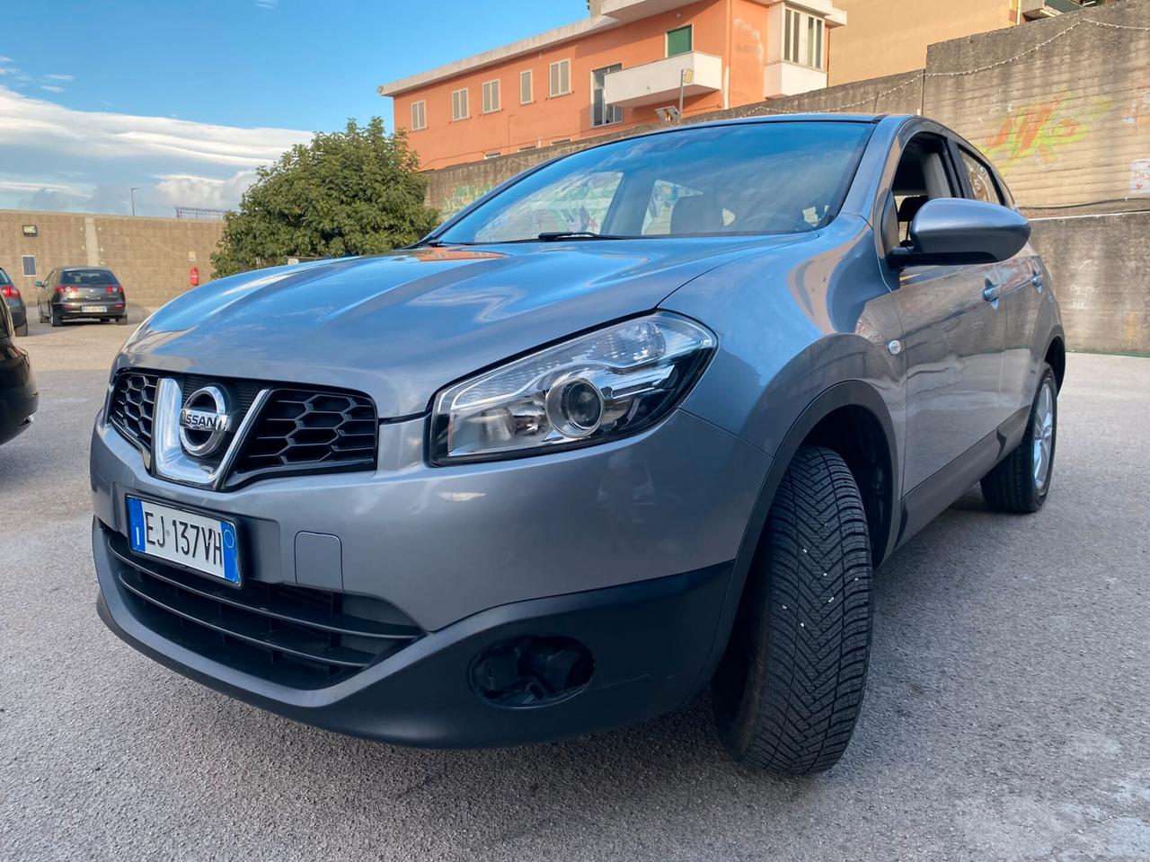 Nissan Qashqai 1.5 dCi 110cv tekna restyling full 2011