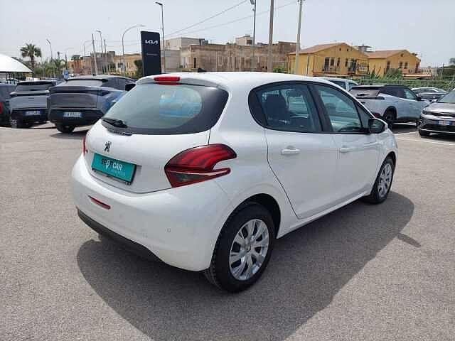 Peugeot 208 BlueHDi 75 5 porte Van Active