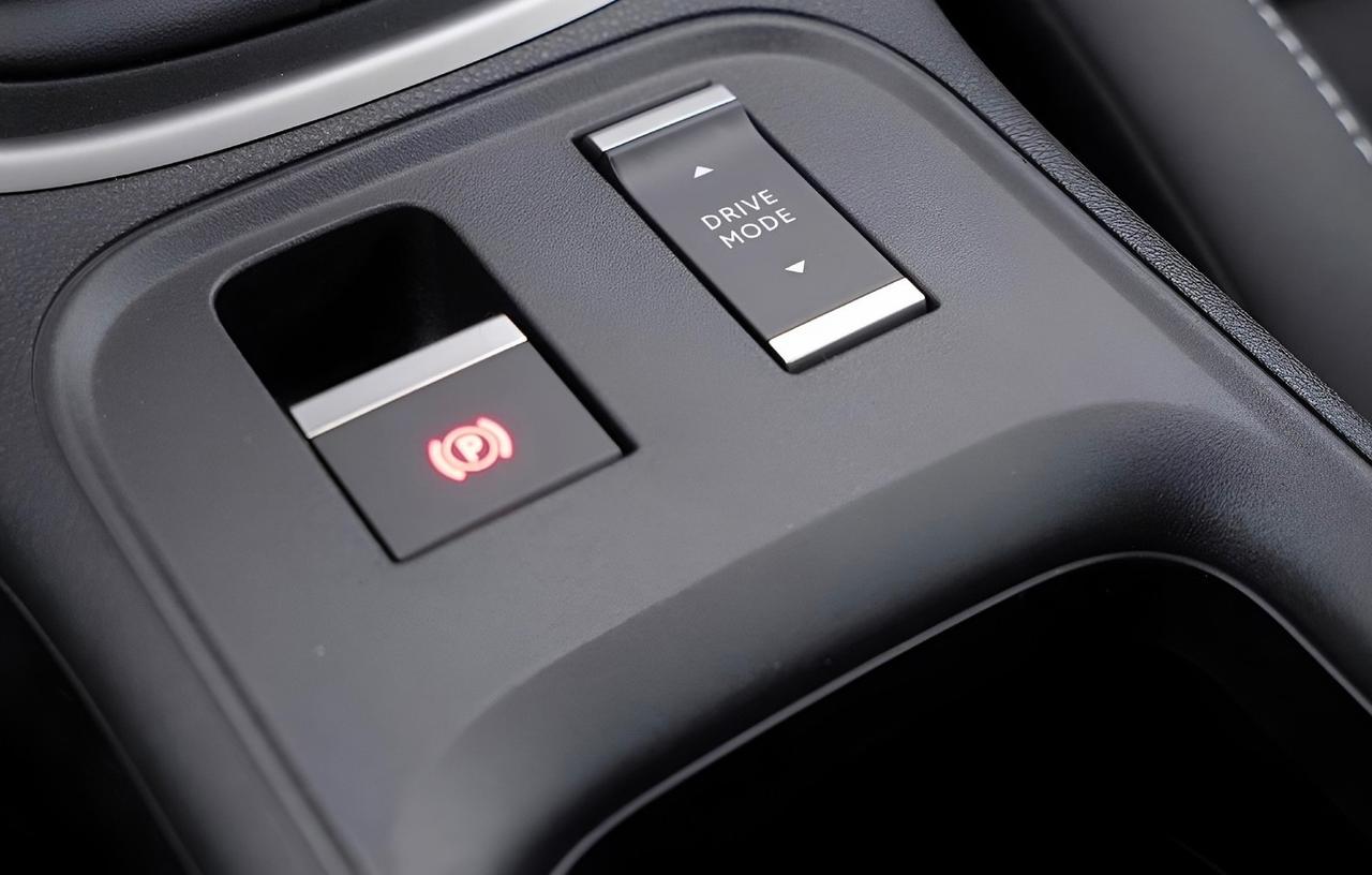 Jeep Avenger 1.2 Turbo 100 CV LONGITUDE KM 0 VARI COLORI