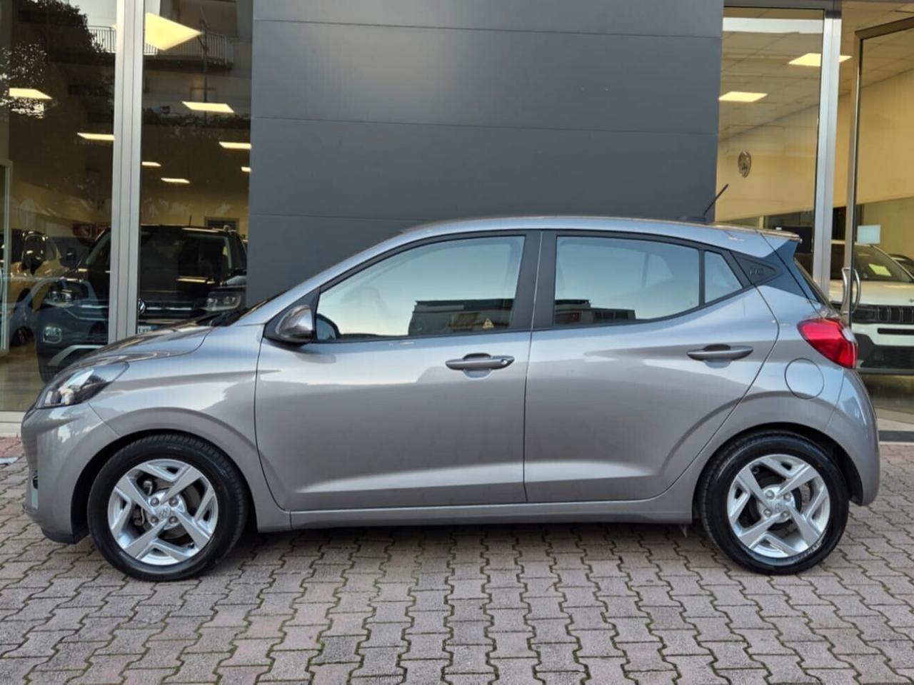 Hyundai i10 1.0 MPI TECH CONNECT PACK