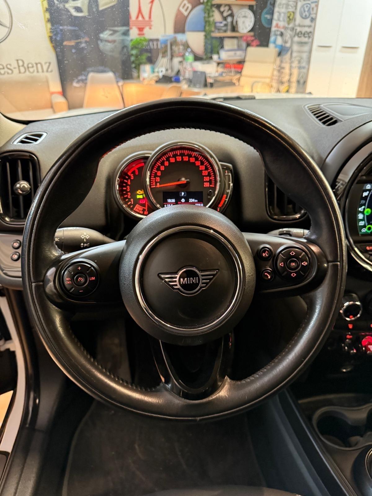 Mini Cooper D Countryman 2.0