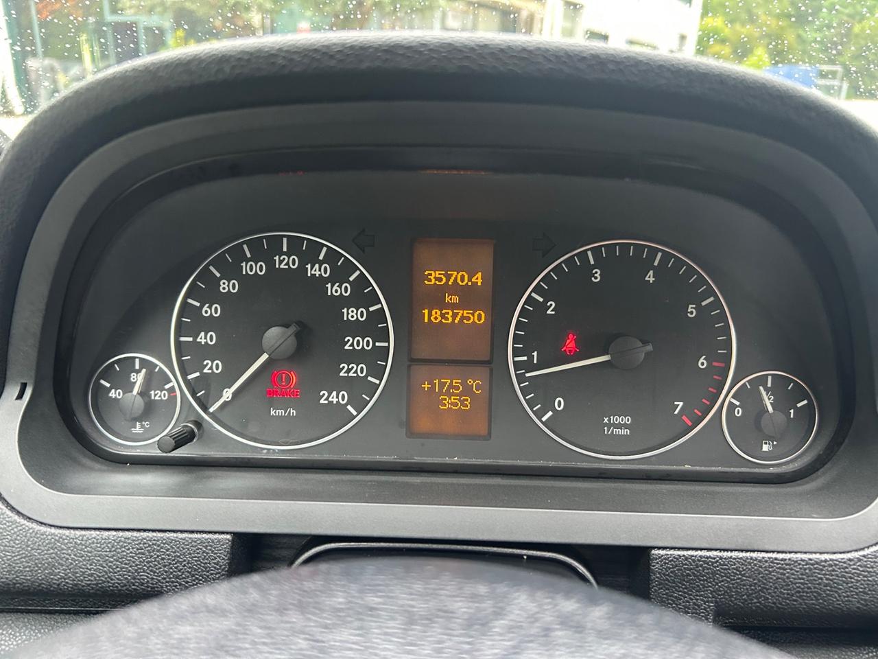 Mercedes-benz A 160 BlueEFFICIENCY* Neo patentati *