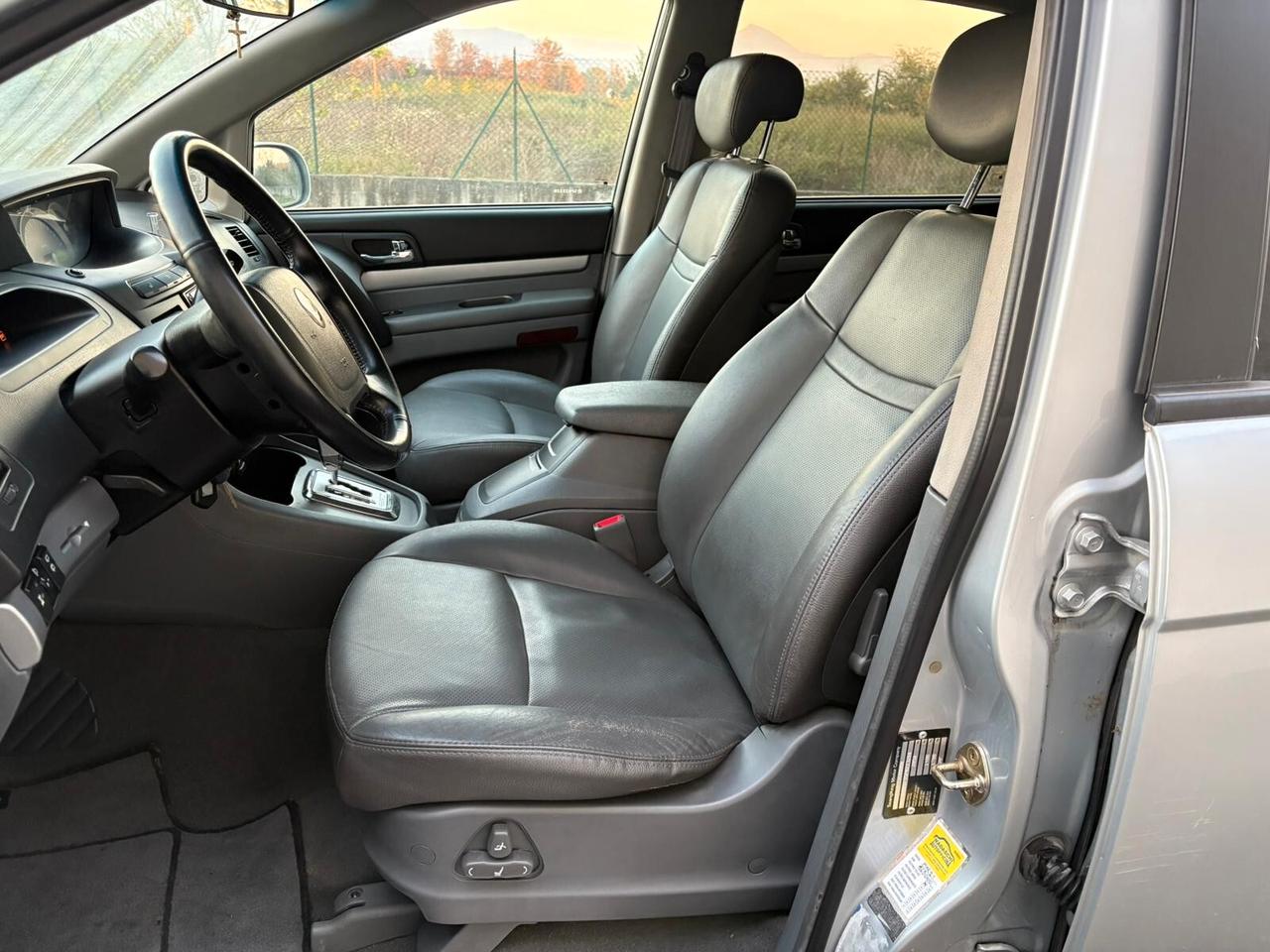 Ssangyong Rodius 2.7 XDi 4WD AUTOMATICA 7 POSTI