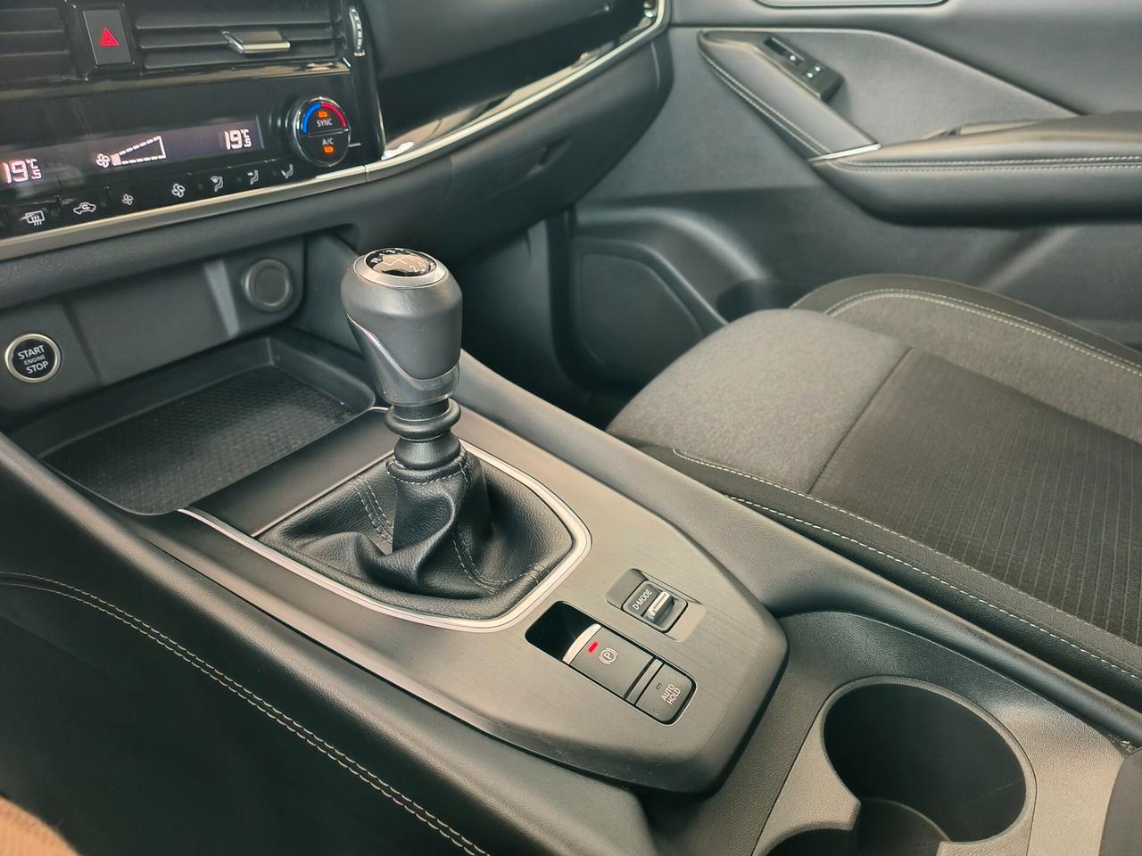 Nissan Qashqai MHEV 140 CV N-Connecta