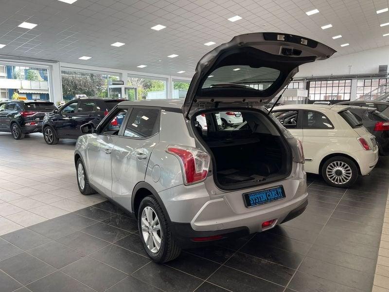 Ssangyong Tivoli 1.6d 2WD Go - CATENA DI DISTRIBUZIONE - RETROCAMERA - GOMME 4 STAGIONI