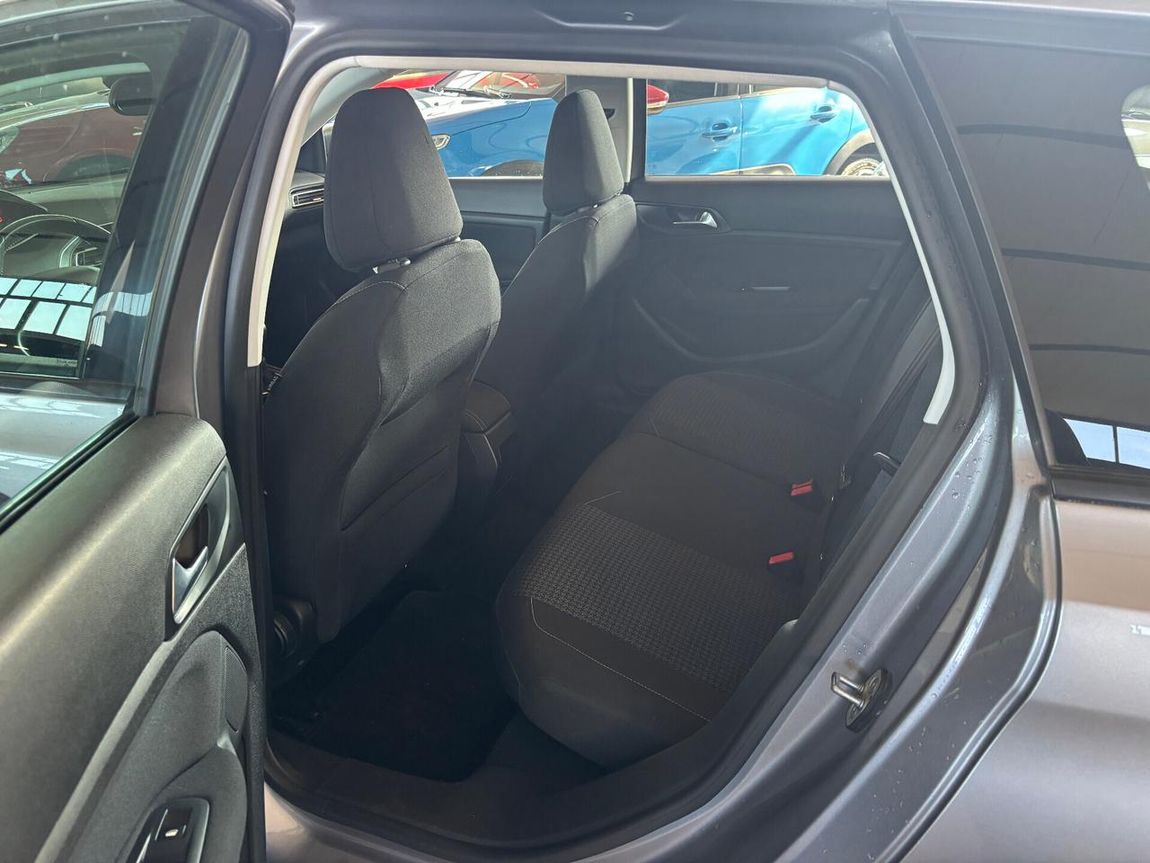 Peugeot 308 BlueHDi 130 S&S Business