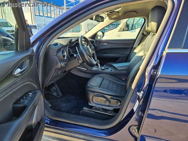 ALFA ROMEO Stelvio Executive Q4 190cv auto my19 - FT745KR