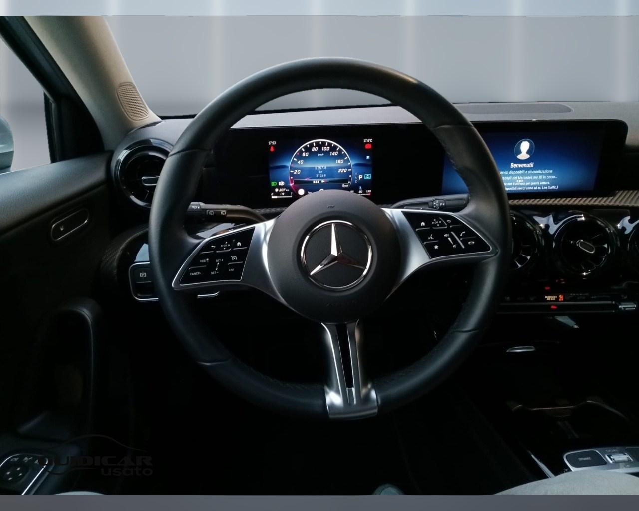 Mercedes-Benz Classe A - W177 2023 - A 180 d Advanced auto