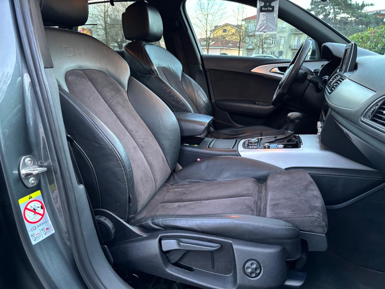 Audi A6 Avant 2.0 S line