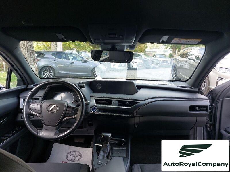 Lexus UX Hybrid Executive