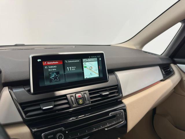 BMW 218 d Active Tourer Advantage
