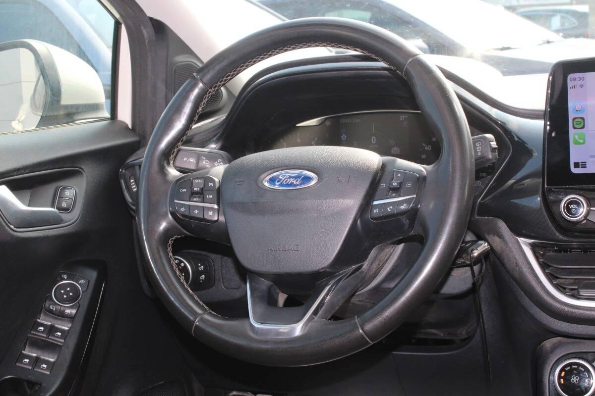 Ford Puma 1.0 Titanium s&s 125cv con Navi e CarPlay