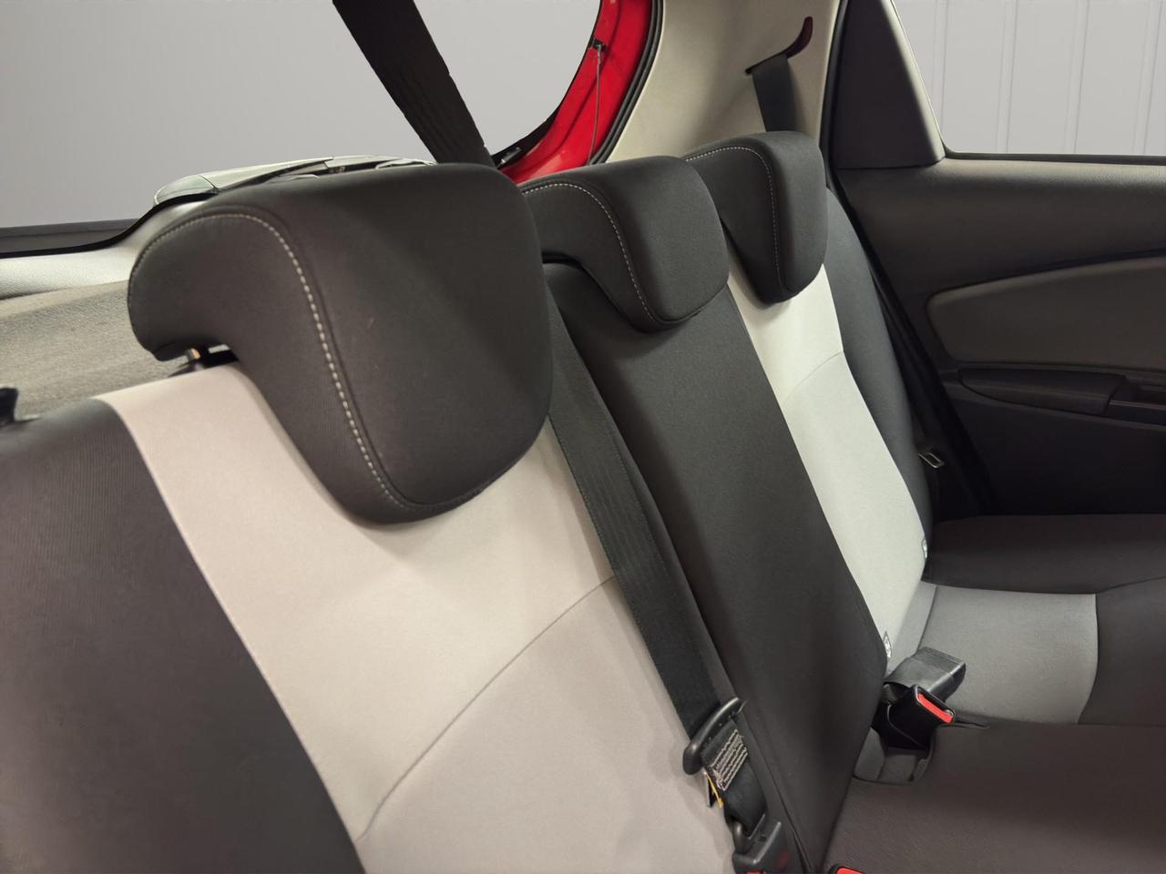 Toyota Yaris 5p 1.5h Active My18