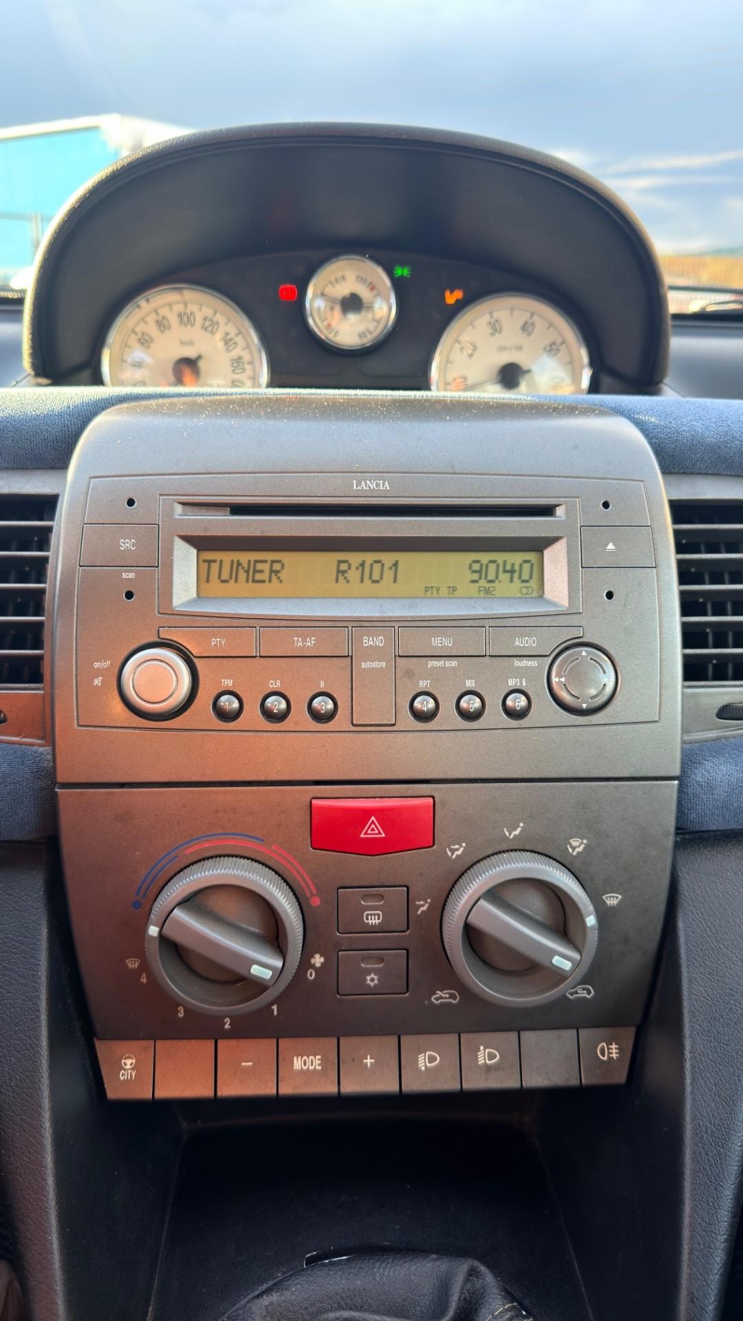 Lancia Ypsilon 1.3 Multijet 16V Platino