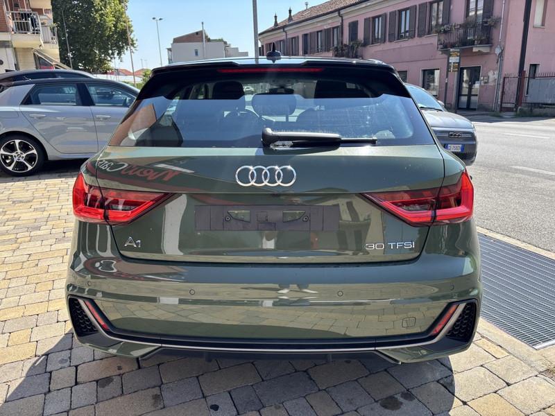 Audi A1 Sportback 30 1.0 tfsi S Line Edition 116cv s-tronic LED-PHONE APPS-17"