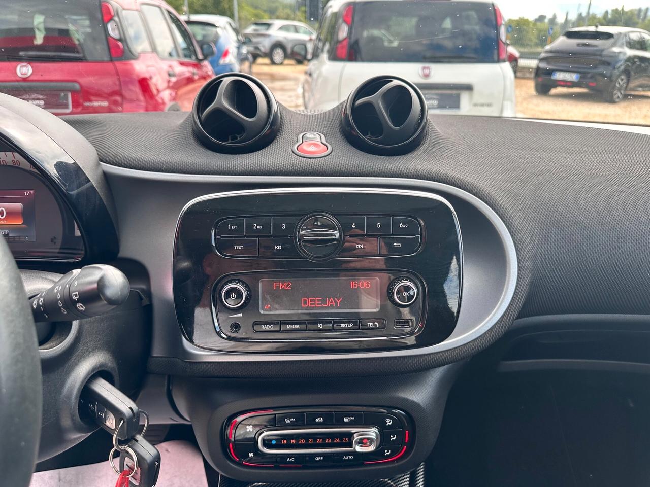 Smart ForFour 1.0 Passion AUTOMATICA + TETTO