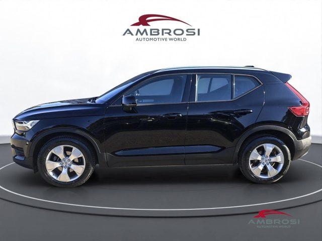 VOLVO XC40 D3 Business Plus - AUTOCARRO N1