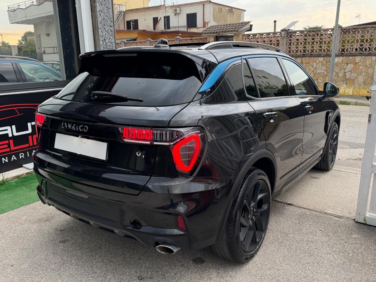 Lynk&co 01
