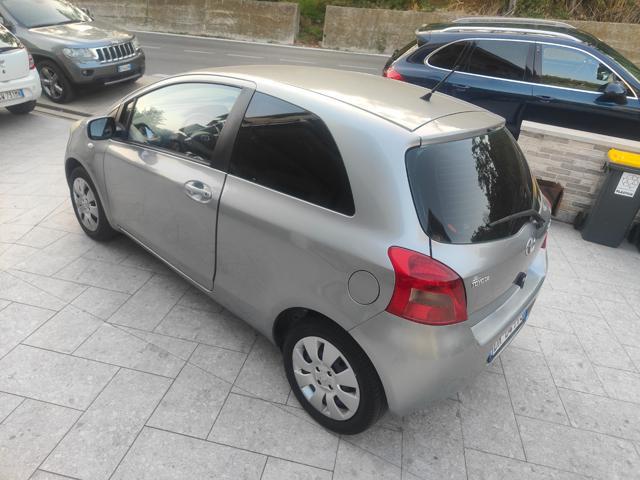 TOYOTA Yaris 1.0 3 p Sol_con GARANZIA