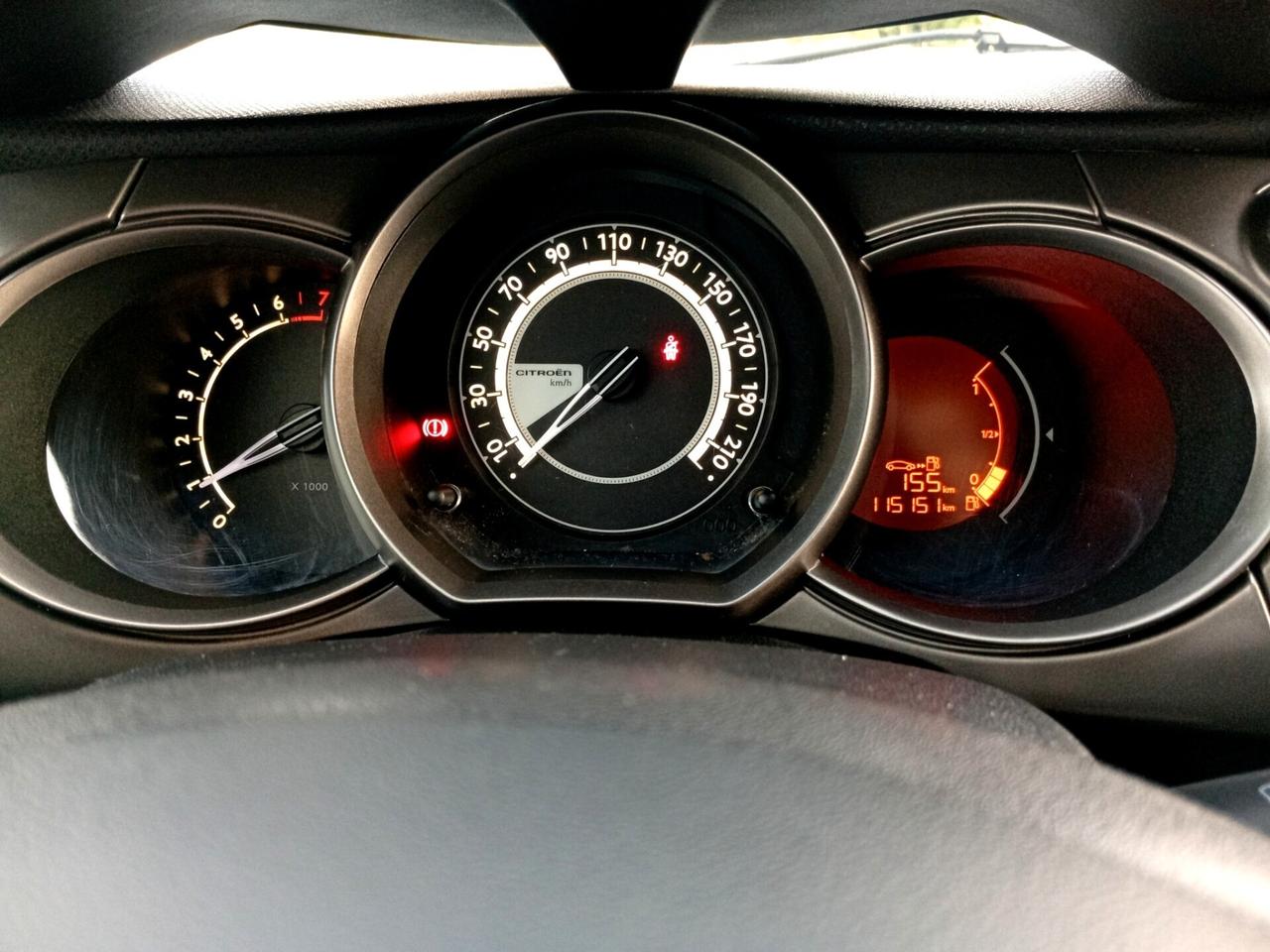 C3 1.2 benzina 82cv Live Edition