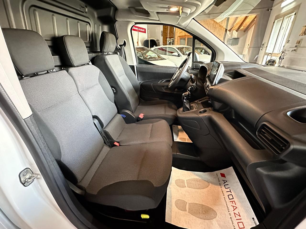 Opel Combo Cargo XL 1.5 Diesel 100CV PL 950kg Essentia