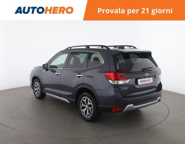 SUBARU Forester 2.0 e-Boxer MHEV CVT Lineartronic 4dventure