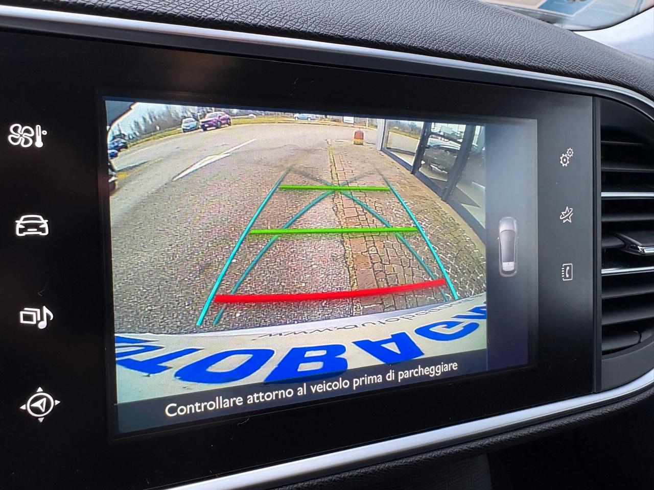 Peugeot 308 ALLURE 1.6 BlueHDi 120 6mt UNICO PR.