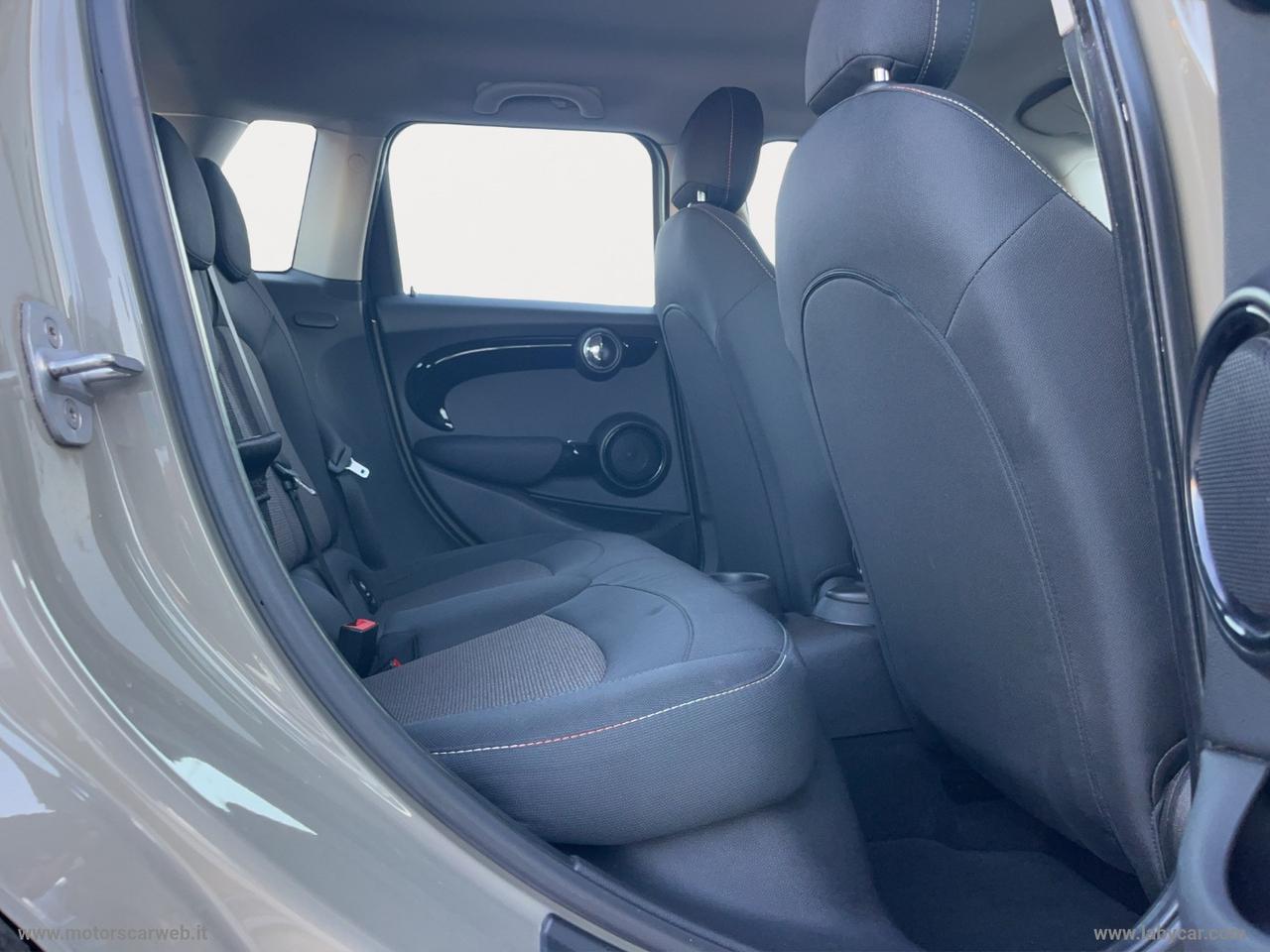 MINI Mini One D Business 5 porte