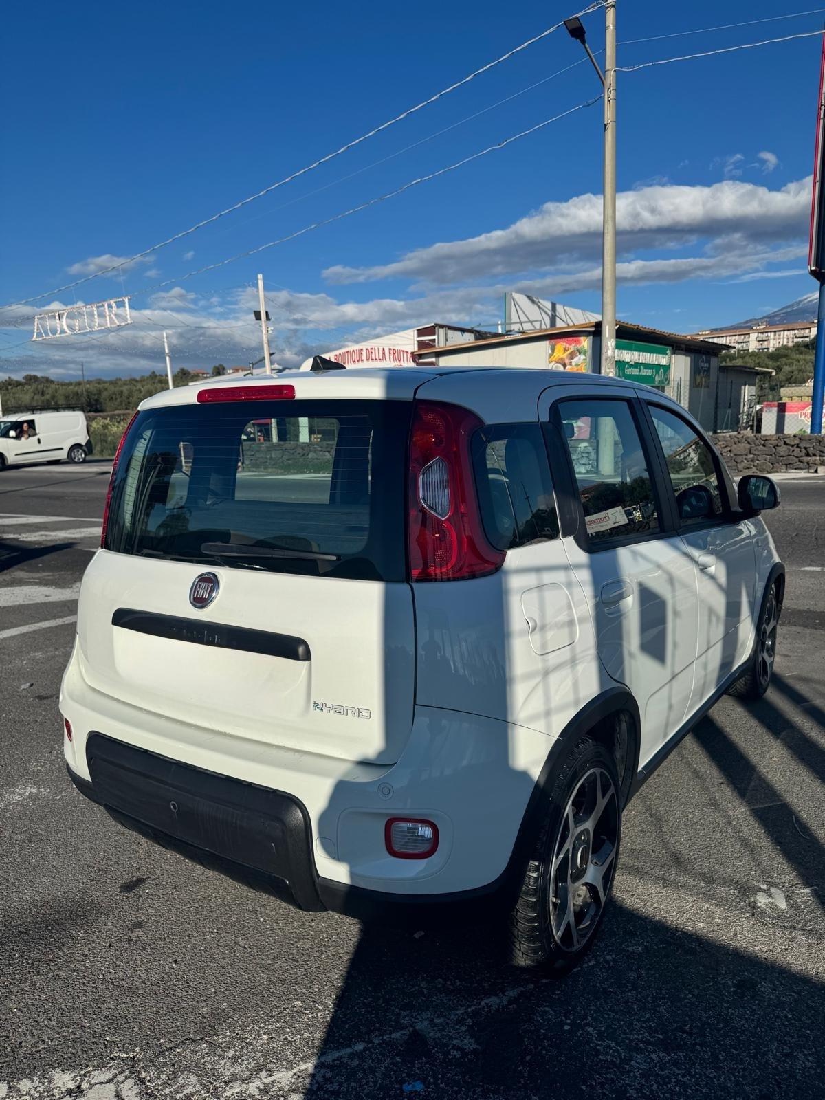 Fiat Panda 1.0 FireFly S&S Hybrid Sport