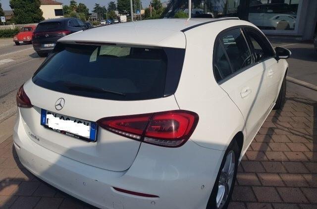 Mercedes-benz A 180 A 180 d Automatic Sport