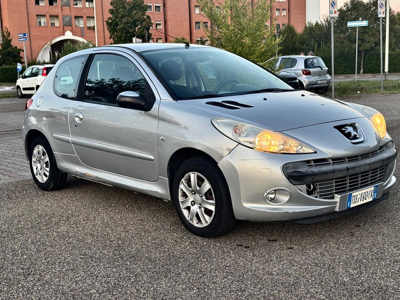 Peugeot 206 Plus 1.1 benzina 60CV 3 porte 90.000km 2009