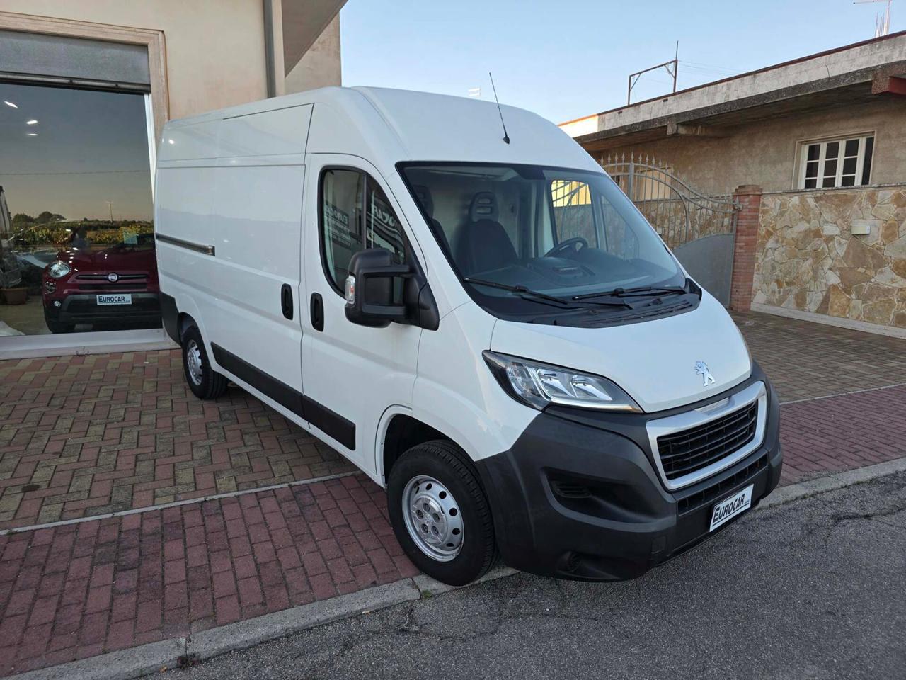 Peugeot Boxer 2.2 120cv BlueHdi SeS 333 L2H2