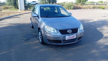 Volkswagen Polo 1.4/75CV 16V 5p. aut. Comfortline