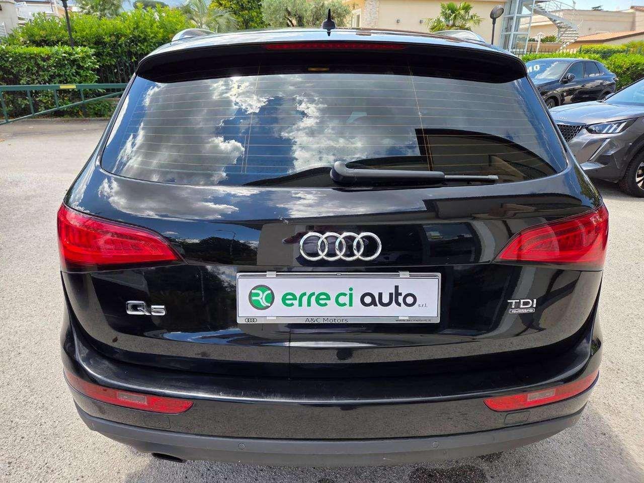 Audi Q5 2.0 TDI 177CV quattro S tronic SLINE