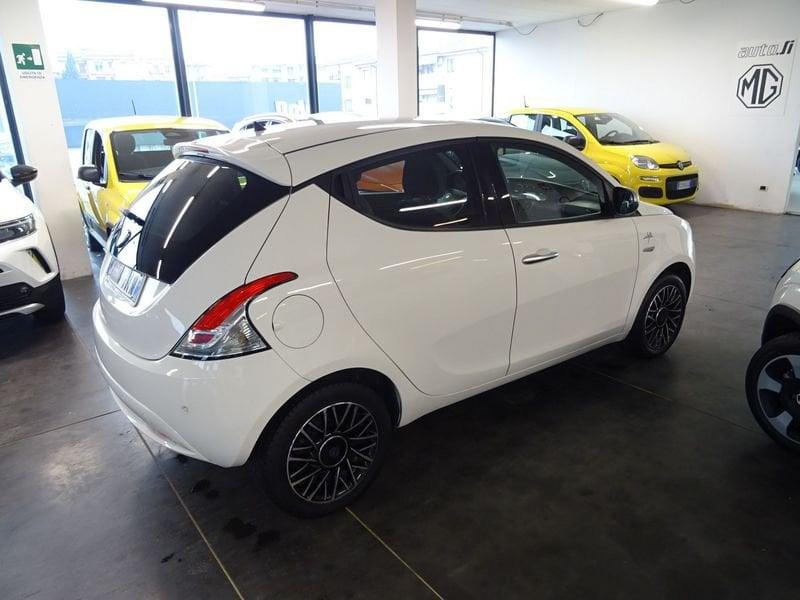Lancia Ypsilon Ypsilon 1.2 69 CV 5 porte Mya