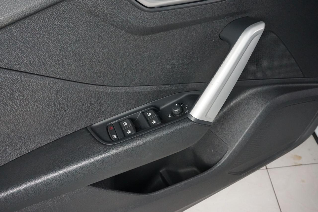 Audi Q2 30 TDI S tronic line Edition