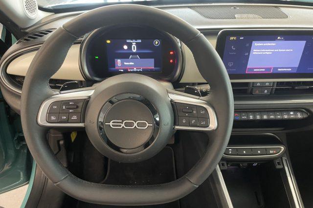 FIAT 600 1.2 Hybrid 110 CV DCT MHEV La Prima
