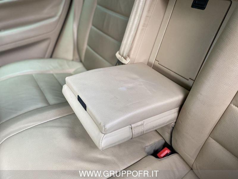 Volkswagen Touareg 2.5 R5 TDI DPF tiptronic