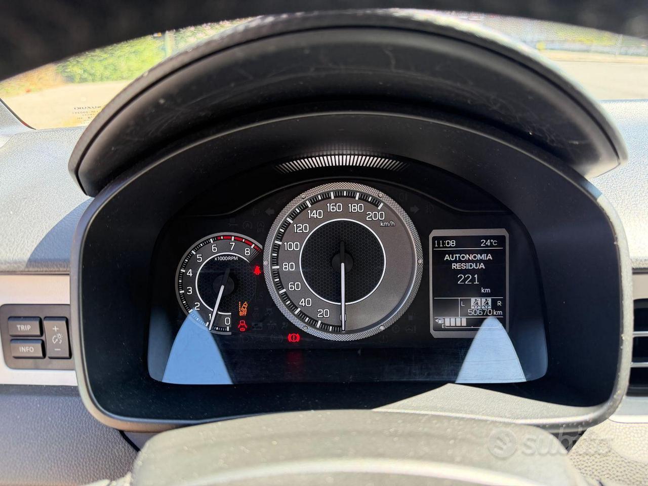 Suzuki Ignis 1.2 Hybrid Top