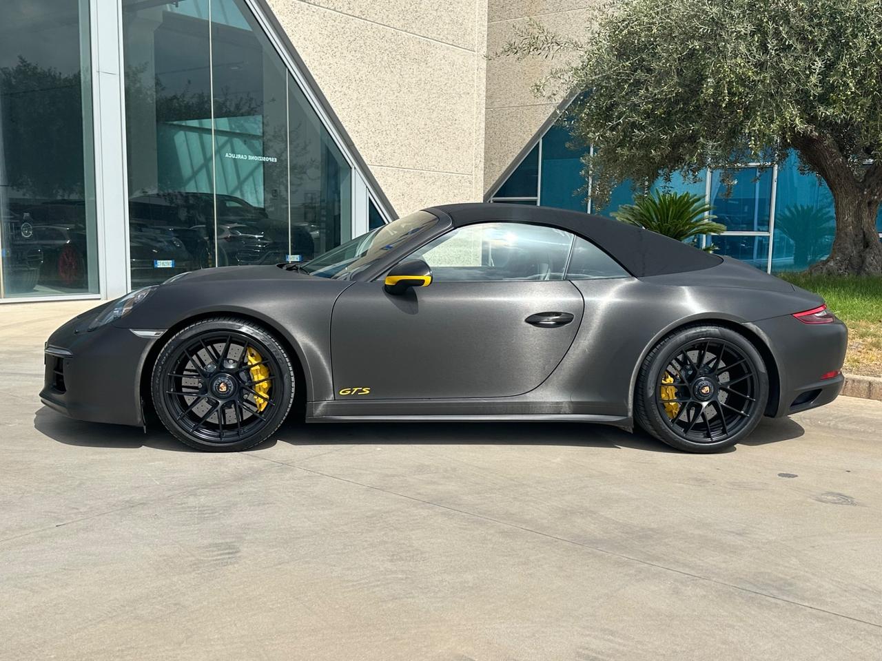Porsche 991 Cabrio 3.0 Carrera 4 GTS auto