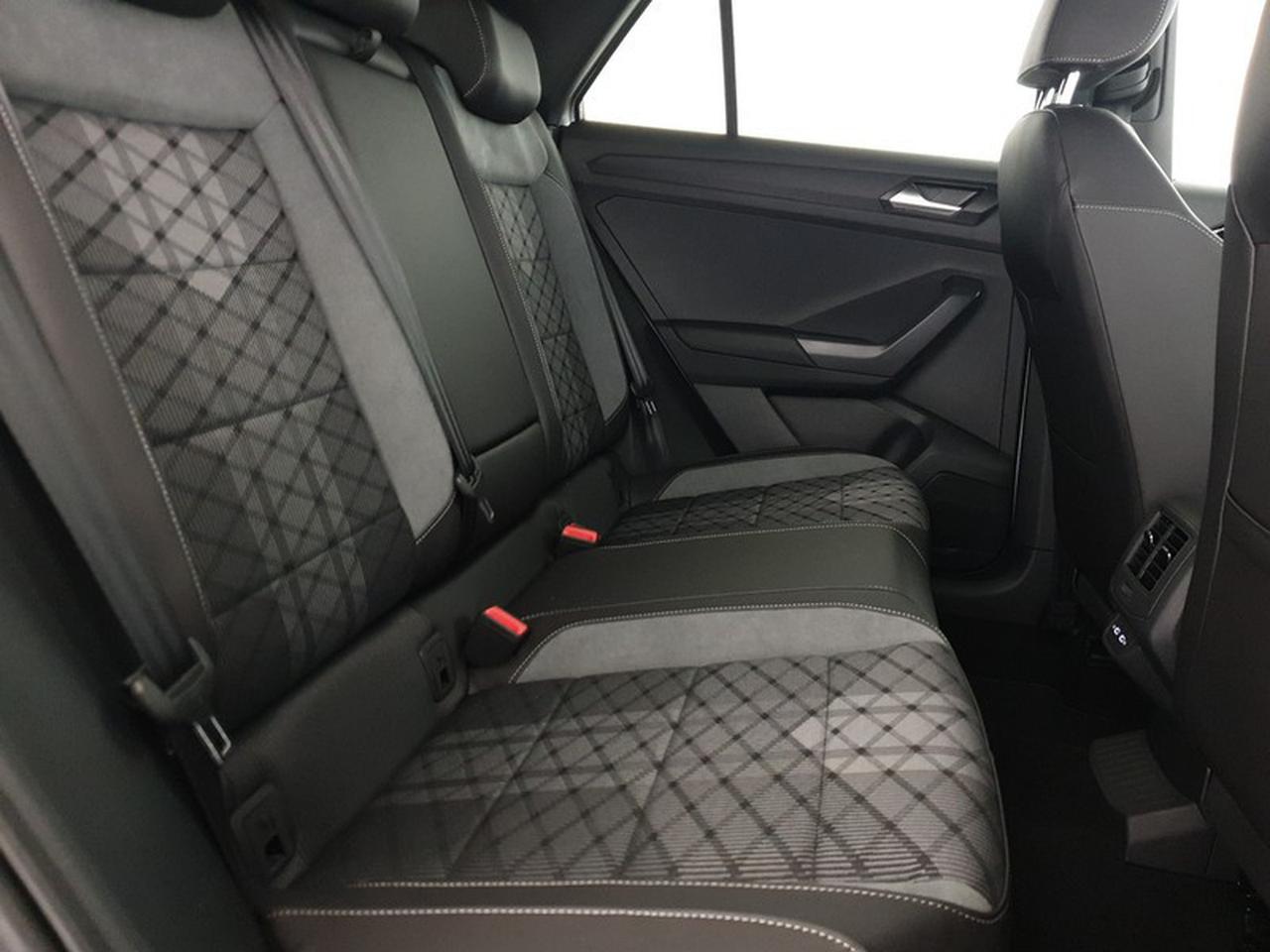 Volkswagen T-Roc 1.5 tsi r-line plus dsg