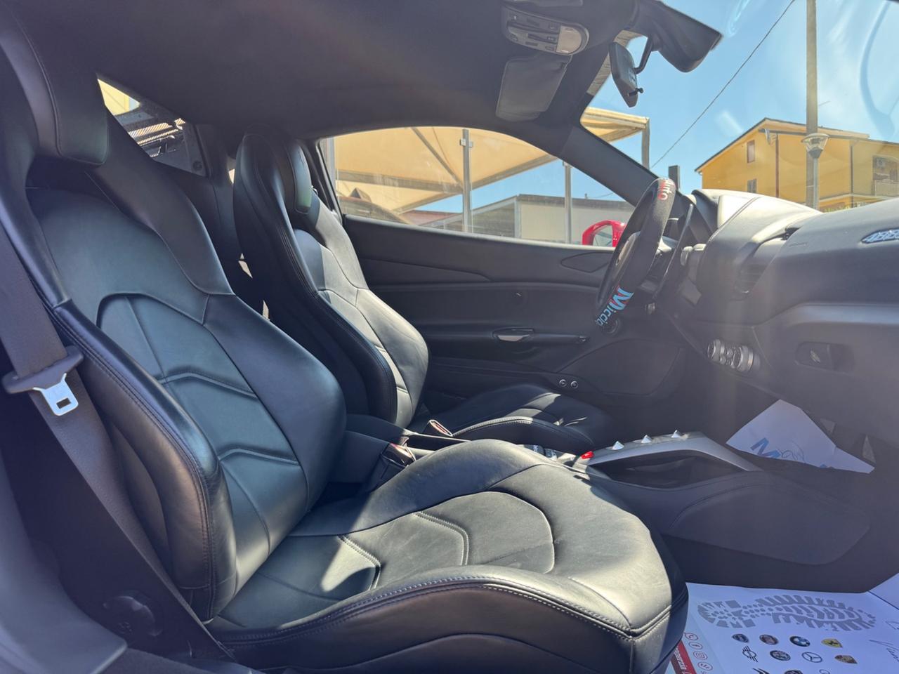 FERRARI 488 GTB 3.9 670 CV FULL SERVICE BOOK