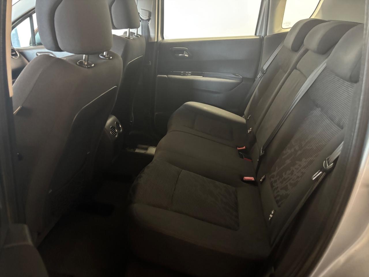 Peugeot 3008 1.6 HDi Business
