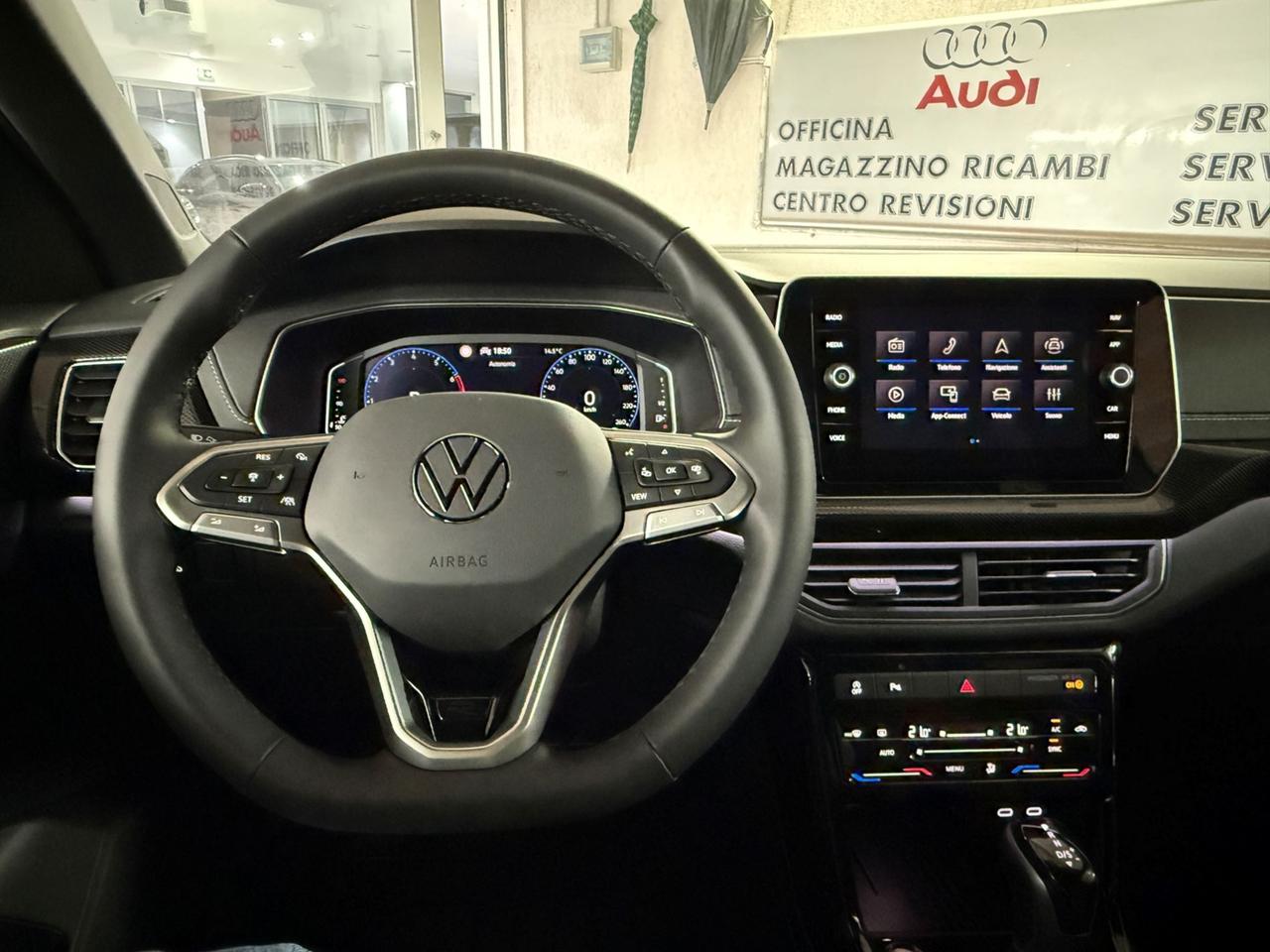 VOLKSWAGEN T-Cross 2024 T-Cross 1.0 tsi R-Line Plus 115cv dsg