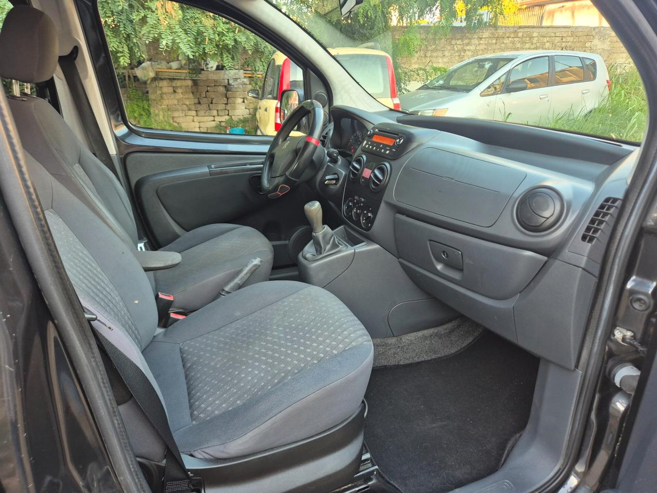 PEUGEOT BIPPER 1.4 DIESEL ACCESSORIATA DI TUTTO 2010